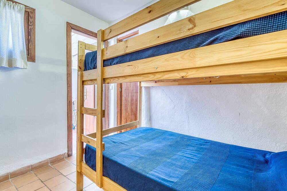 Entire apartment, Amazing apartment in Valldemossa with Wifi in Port de Valldemossa, Valldemossa