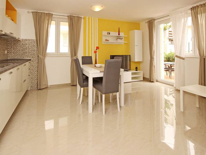 Appartement de vacances pour 4 personnes, avec piscine et terrasse - 1