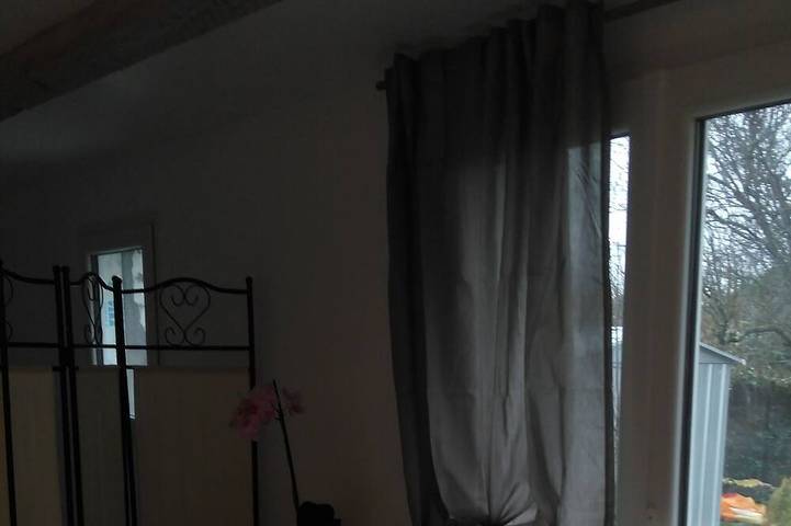 Gîte pour 3 personnes, avec terrasse et jardin à Nieul-sur-Mer - 4