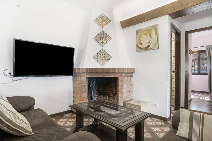 Casa rural 'Bella Vista El Gastor' con vistas al lago, piscina privada y Wi-Fi in El Gastor, Pueblos Blancos