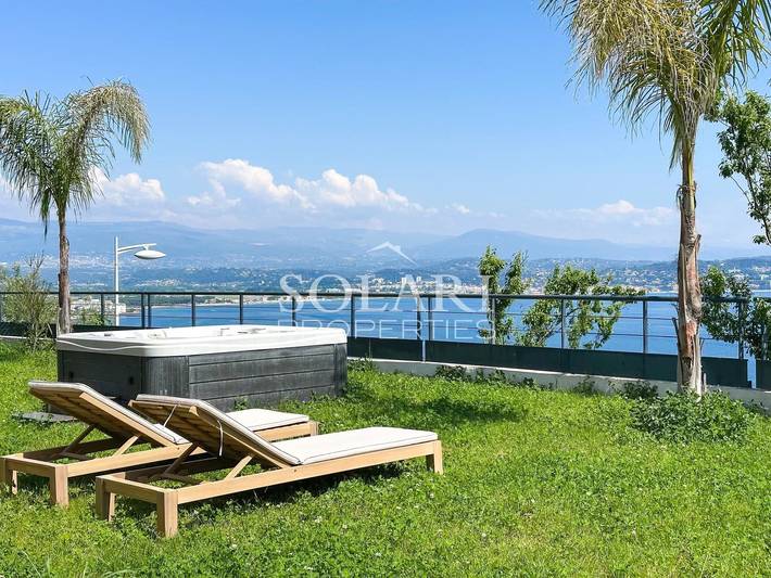 Ferienwohnung für 4 Personen, mit Garten und Whirlpool in Théoule-sur-Mer - 2