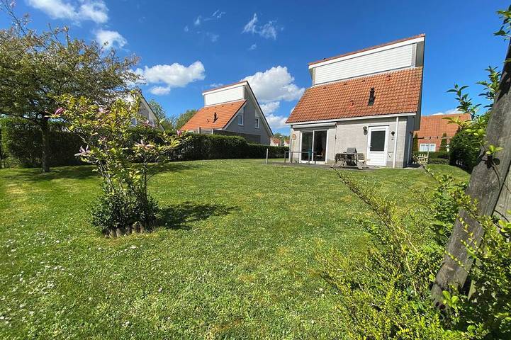 Ferienhaus für 6 Personen, mit Terrasse und Garten sowie Whirlpool in Scharendijke