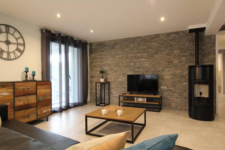 Gîte pour 4 personnes, avec jardin à Souraïde - 4