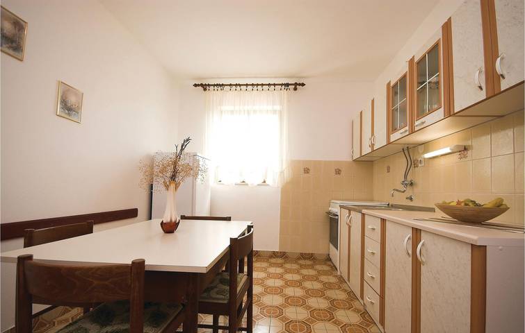 Ferienhaus für 6 Personen, mit Terrasse in Privlaka - 2