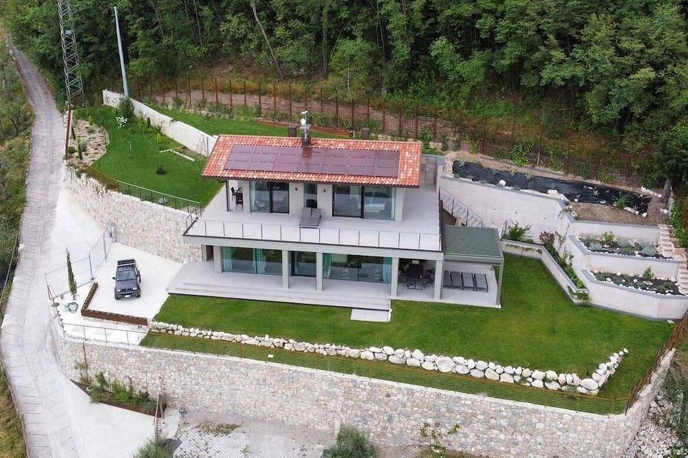 Sopralago ein Ferienhaus in Traumlage am Gardasee in Cassone di Malcesine, Malcesine