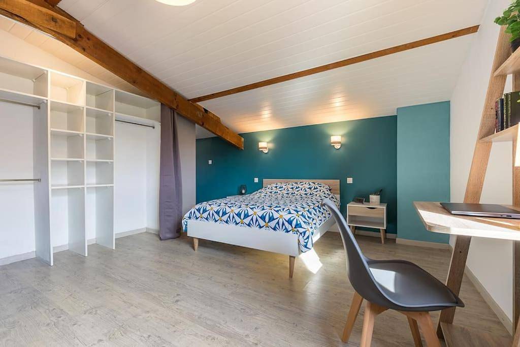 Grande maison avec Spa et sans vis-à-vis in Laglorieuse, Landes
