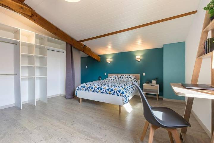 Location de vacances pour 12 personnes, avec piscine et jacuzzi ainsi que bassin pour enfant et jardin dans Mont-de-Marsan - 4