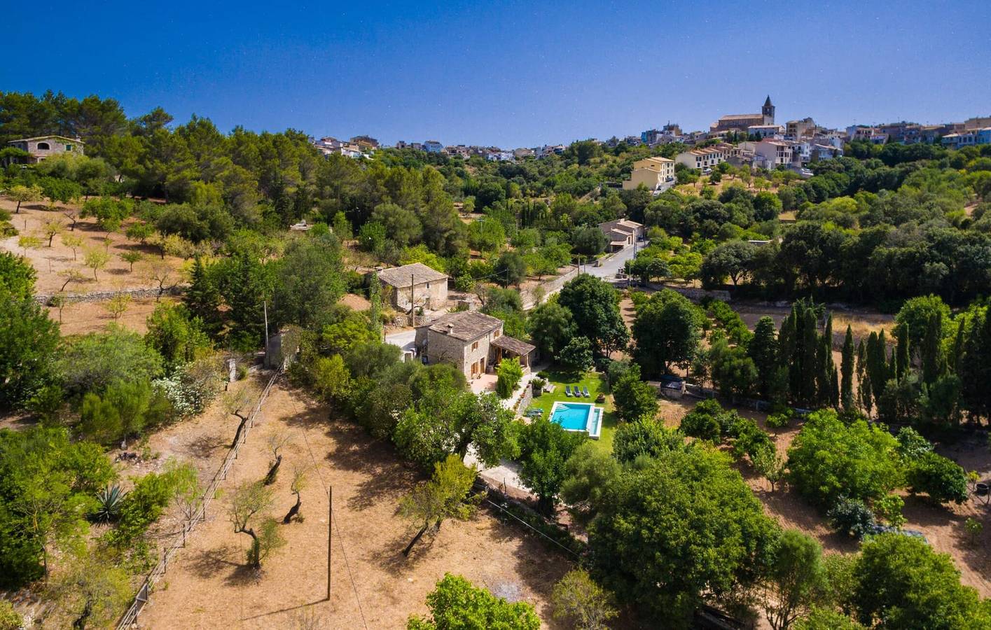 Acogedor apartamento con terraza, piscina y aire acondicionado cerca de Ullaró in Campanet, Interior de Mallorca