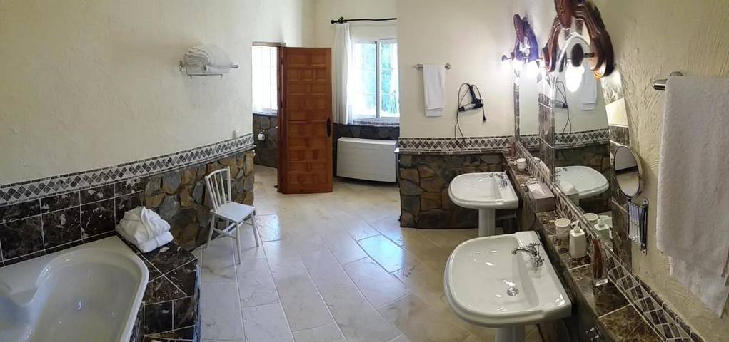 Hôtel pour 2 personnes, avec jardin et piscine ainsi que vue et sauna à Tàrbena - 2