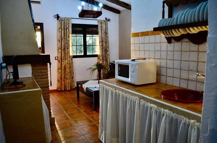 Casa rural para 2 personas, con Terraza y Jardín además de Piscina y Vistas en Las Cabezas de San Juan - 4