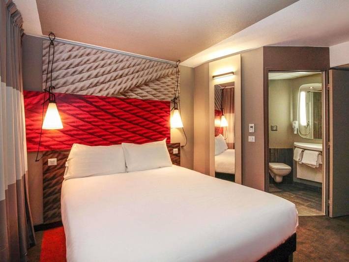 Hôtel pour 4 personnes, avec jardin et piscine