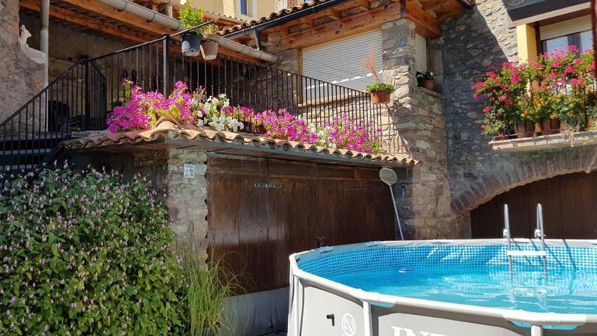 Apartamento de vacaciones para 11 personas, con piscina además de terraza y vistas, Se admiten mascotas en Pallars Jussà - 2