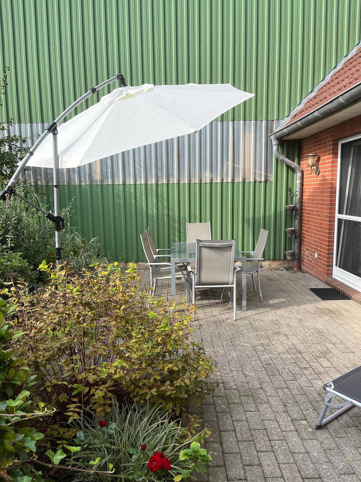 Ganze Wohnung,  'Ferienhof Anke Thiede' mit Privatterrasse, Gemeinschaftsgarten und Wi-Fi in Lehe, Halbinsel Eiderstedt
