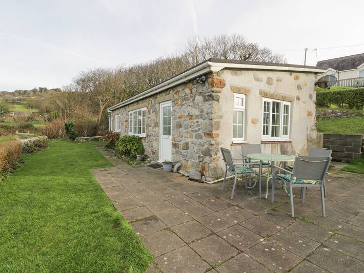 Holiday rental for 4 people, with Garden in Red Wharf Bay