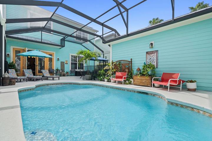 Escape to a Luxurious Safari Experience, Orlando Villa 6681 in Reunion Resort, Four Corners