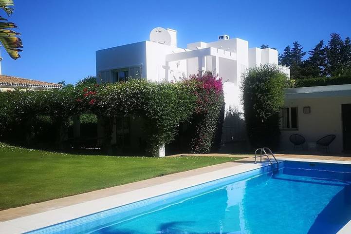 Chalet para 10 personas, con jardín en Sotogrande