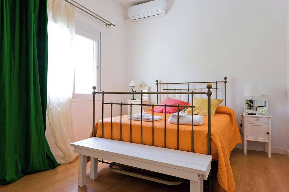 Villa Leomar - Malaga. peaceful and quiet, very close to the beach and the city center. in Málaga (Este), Malaga