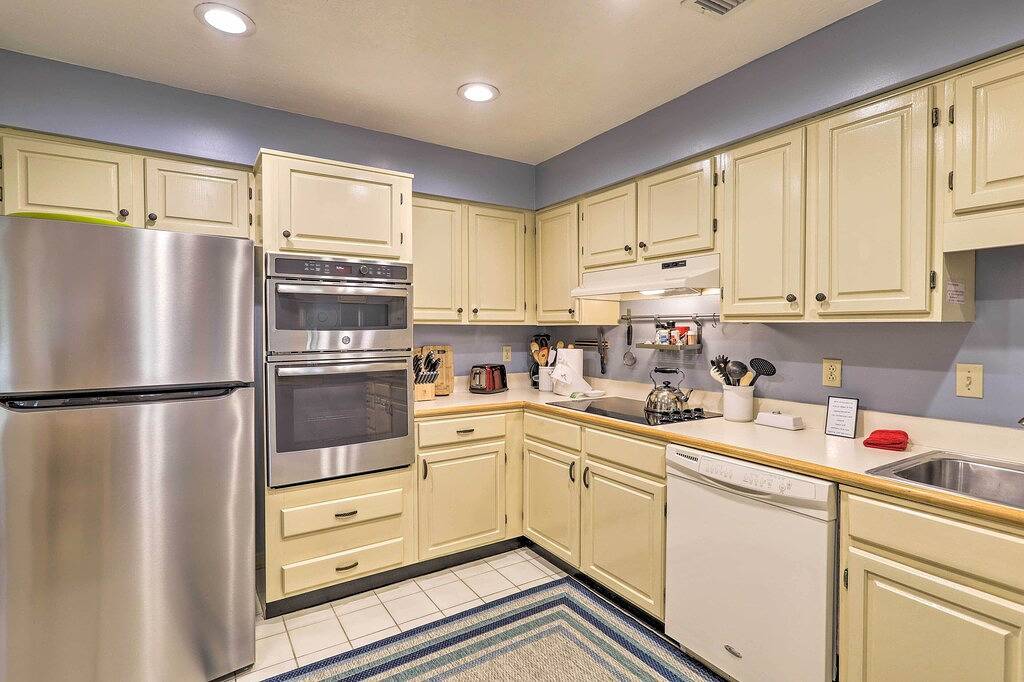 Ganze Wohnung, Sunny Titusville Retreat Near Space Coast! in Titusville, Space Coast