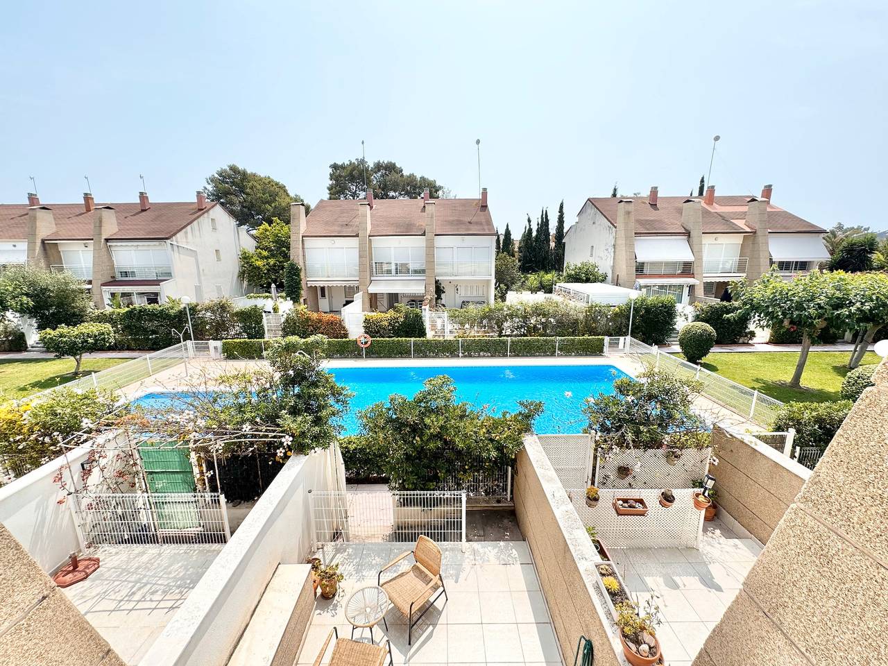 Casa Vacacional 'Lopimar Playa Malvarrosa' con Vista a la Montaña, Wi-Fi y Aire Acondicionado in Playa de Almardá, Sagunto