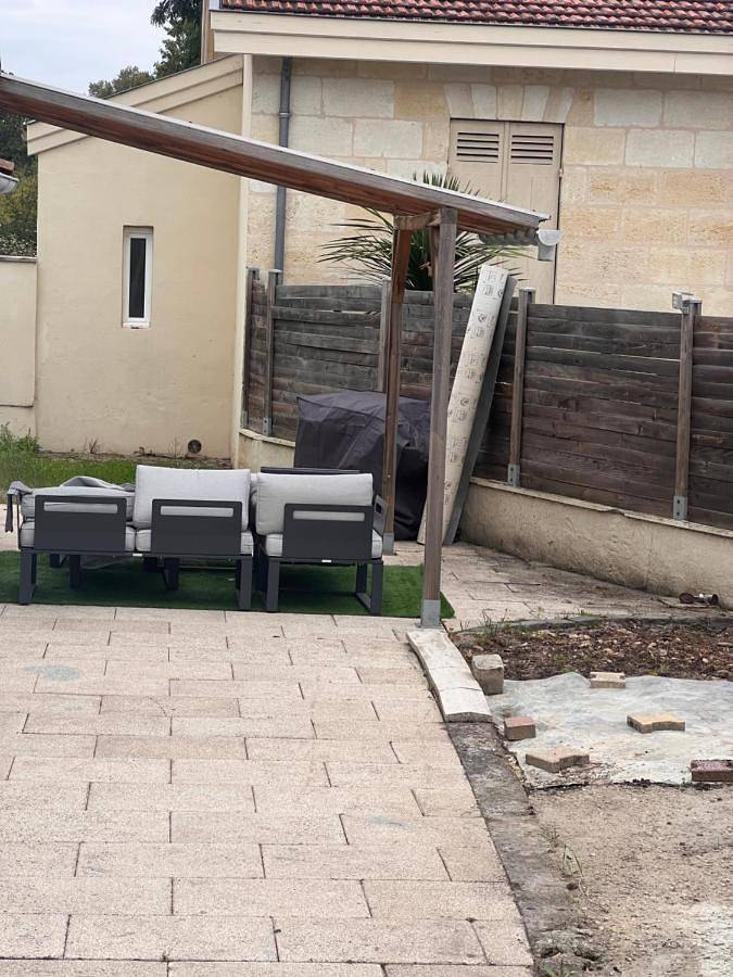 Location de vacances pour 10 personnes, avec terrasse, animaux acceptés à Villenave-d'Ornon - 3