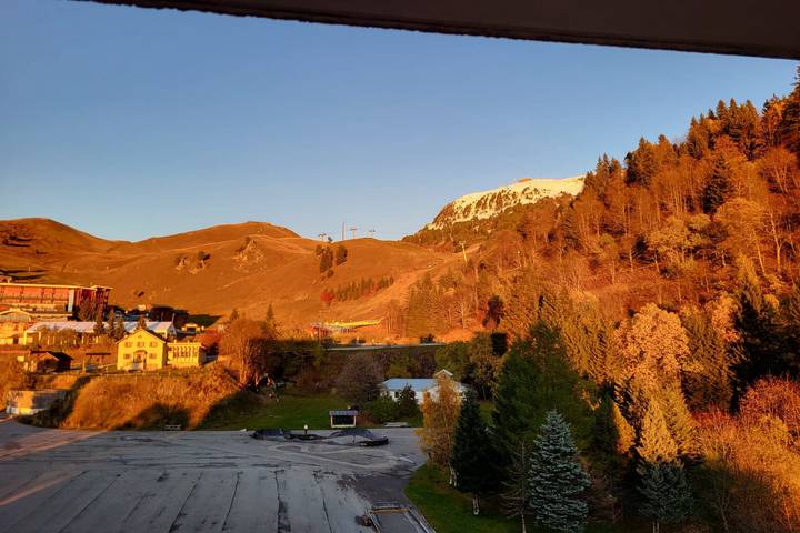Ganze Wohnung, Cosy studio mountain view 4 pers pkg in Chamrousse, Nationalpark Écrins