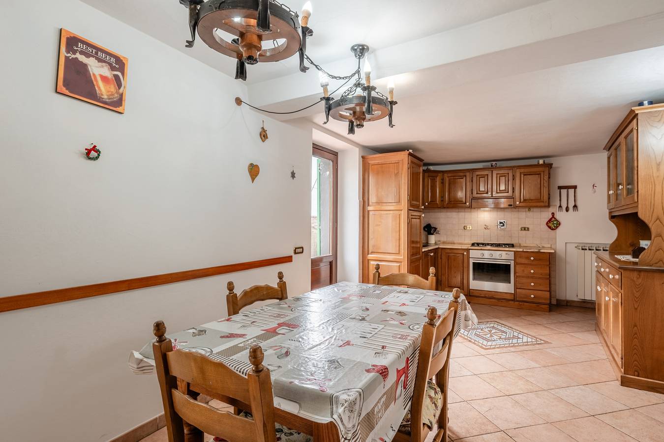 Maison de vacances 'Africo Con Vista' avec vue sur montagne, jardin privé et balcon in Prataccio, Piteglio