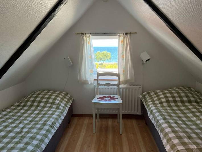 Gästhus för 2 Personer, med trädgård samt utsikt och terass, med husdjur i Höganäs