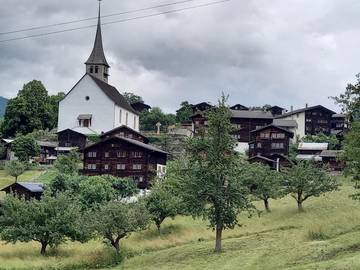 Ferienwohnung für 2 Personen, mit Garten und Ausblick in Ernen