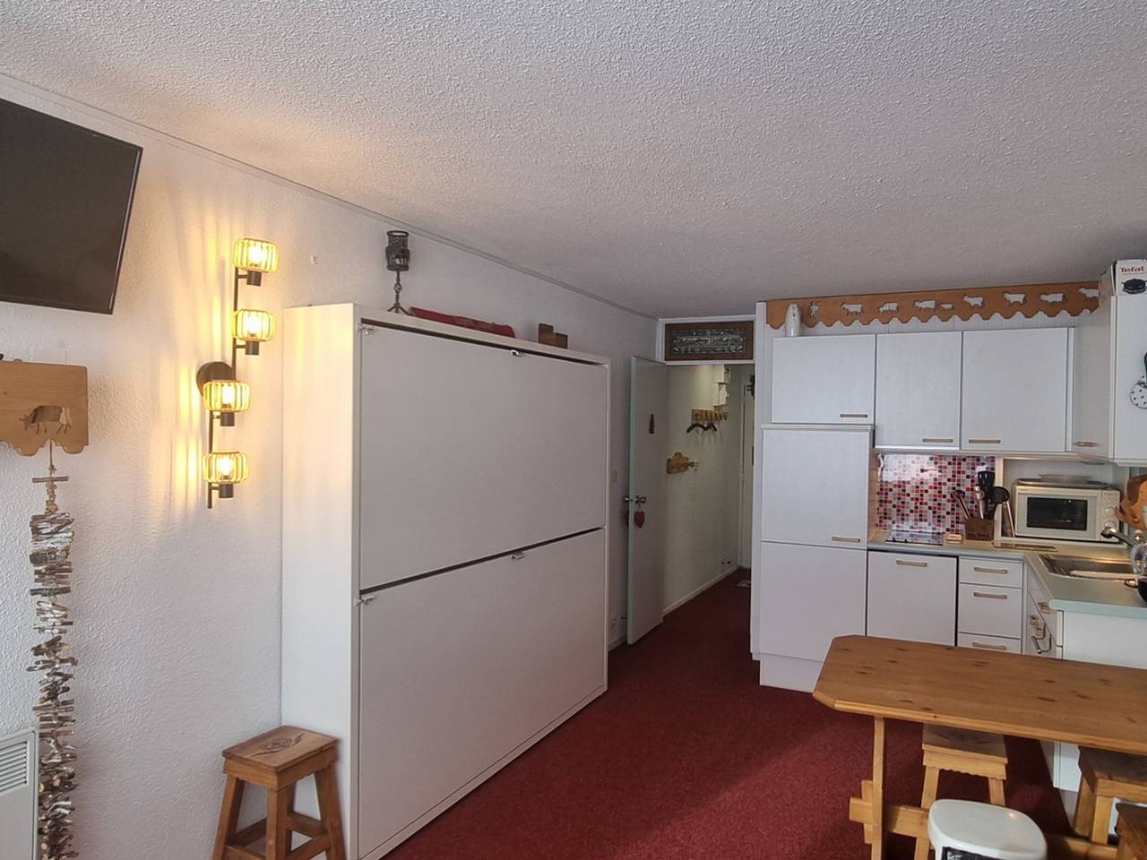 Entire studio, Comfortable studio, ski-in/ski-out, south-facing balcony in Aime 2000, Aime-la-Plagne