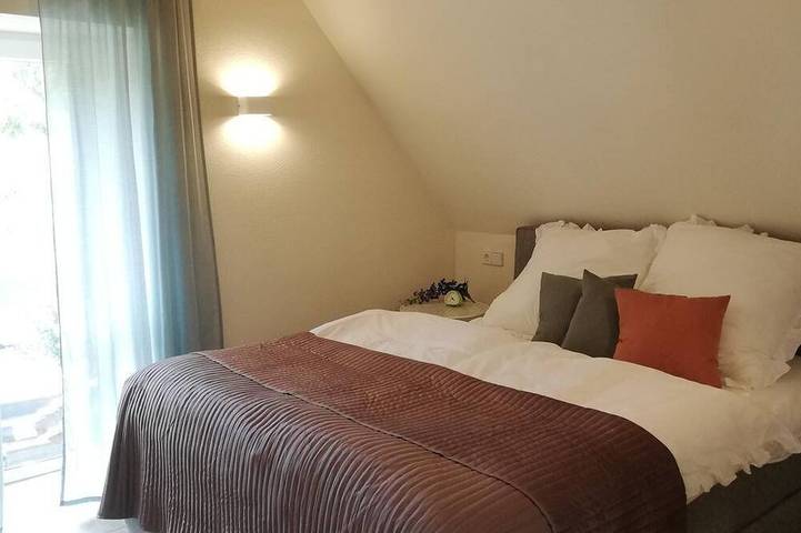 Ferienwohnung für 3 Personen, mit Garten in Freyburg (Unstrut) - 2