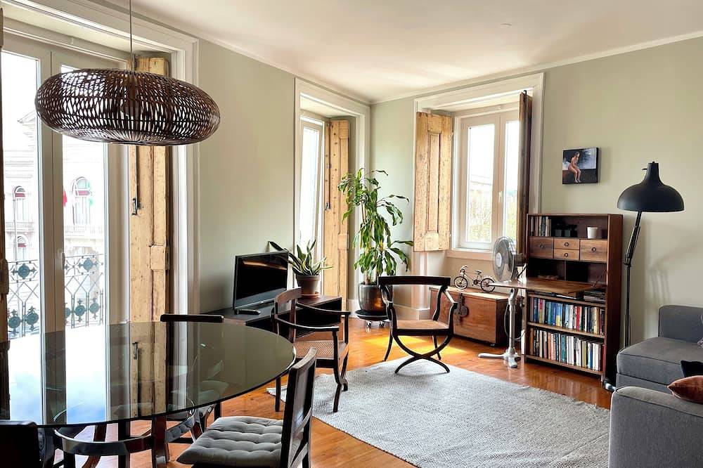 Holiday apartment in Lisbon from £162 per night