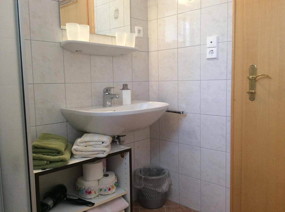 Double Room with Balcony in Gailtaler Alpen, Gitschtal