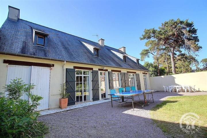 Gîte pour 8 personnes, avec Terrasse et Jardin