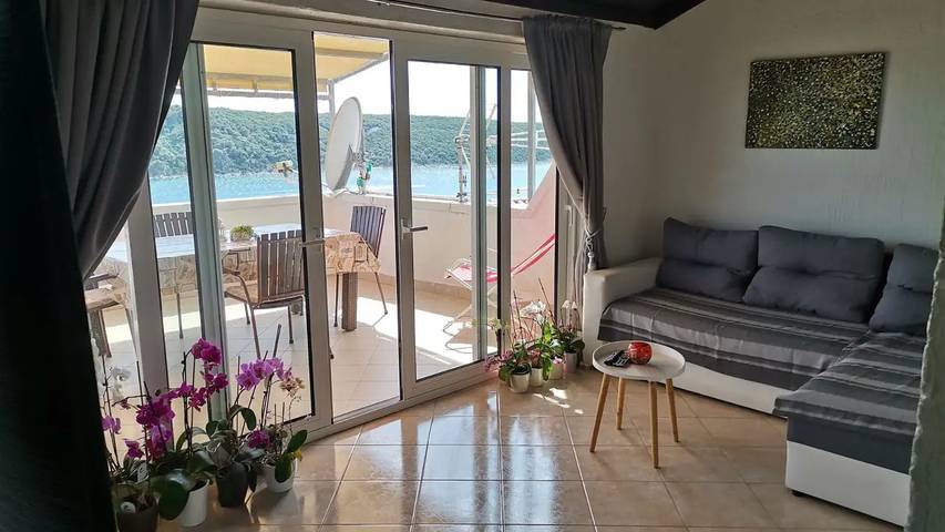 Ferienwohnung für 5 Personen, mit Terrasse