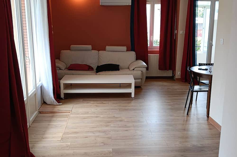 Appartement entier, Loft Neuf 47 m2 entre Vercors et au pied de la Chartreuse très confortable in Saint-Martin-le-Vinoux, Isère