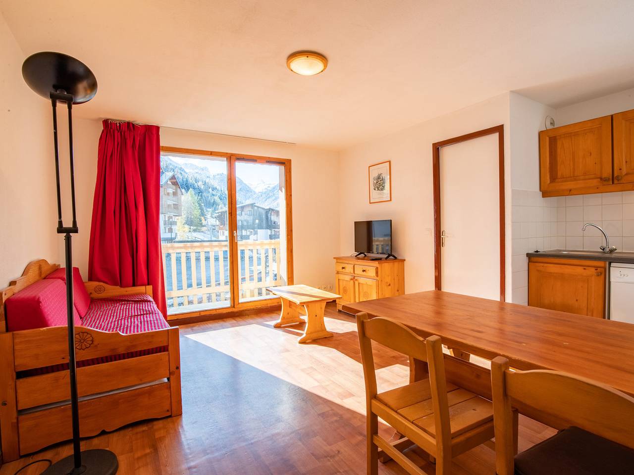 Apartamento entero, Apartamento con mascotas Ok - 6 pers., vista montaña in Valfréjus, Modane