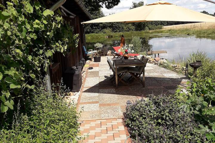 Blockhütte für 4 Personen, mit Pool und Garten sowie Terrasse - 1