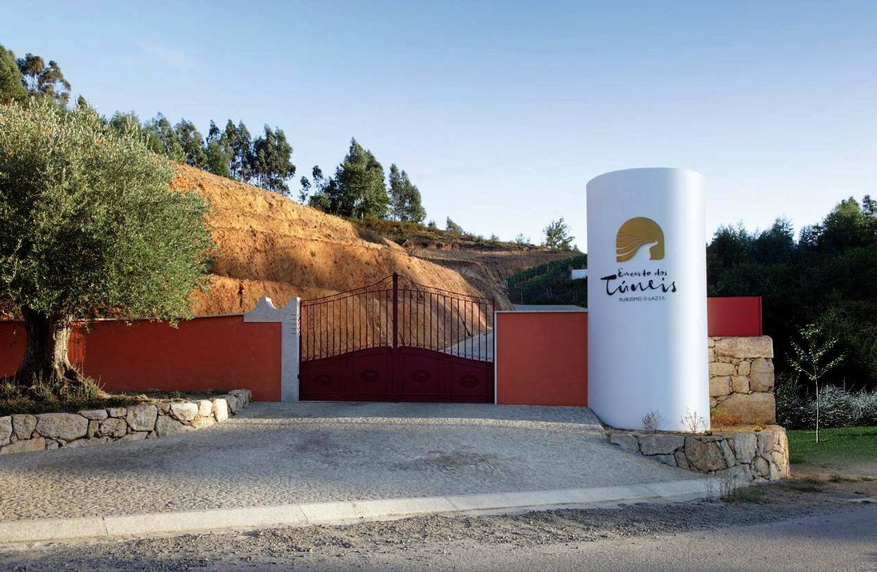 Encosta Dos Túneis - Turismo E Lazer in Cedrim e Paradela, Distrito de Aveiro