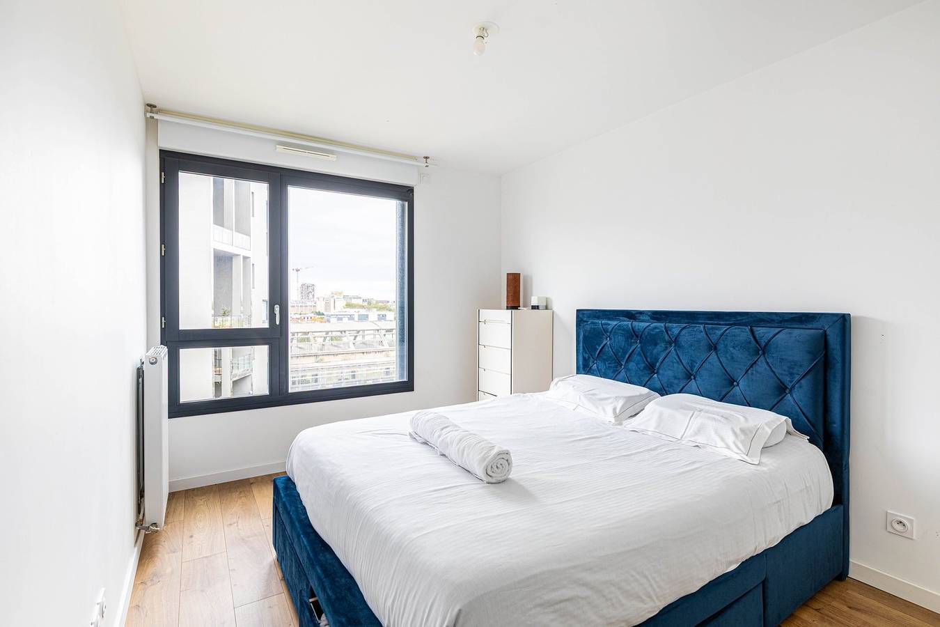 Apartamento entero, Guestready - Charming Retreat with a terrace in Asnières-sur-Seine, Altos del Sena