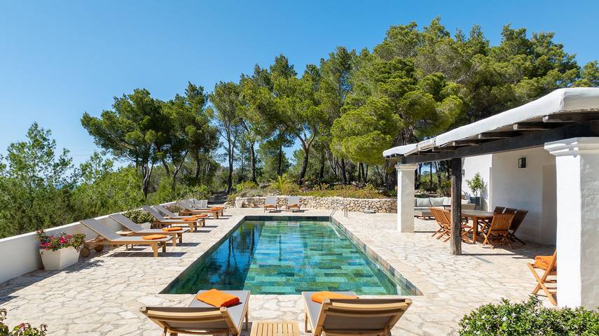 Location de vacances pour 12 personnes, avec jardin à Cala Tarida - 3