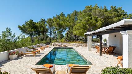 Villa in Cala Tarida, Sant Josep de sa Talaia für 14 