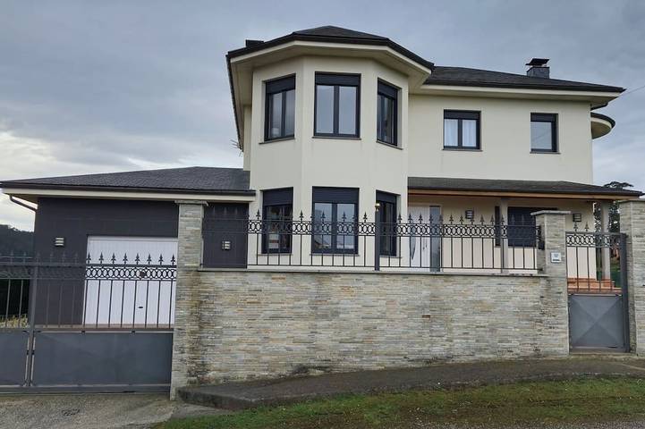 Holiday home for 8 people, with garden and terrace - 1