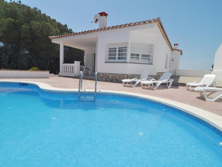 Casa rural para 6 personas, con Terraza en Viladamat