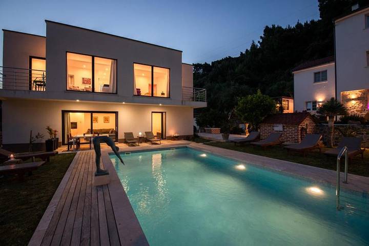 BnB für 3 Personen, mit Ausblick und Pool sowie Garten auf Rab