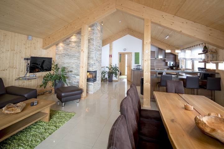 Ferienhaus für 12 Personen, mit Balkon und Whirlpool sowie Sauna an der Turracher Höhe - 2