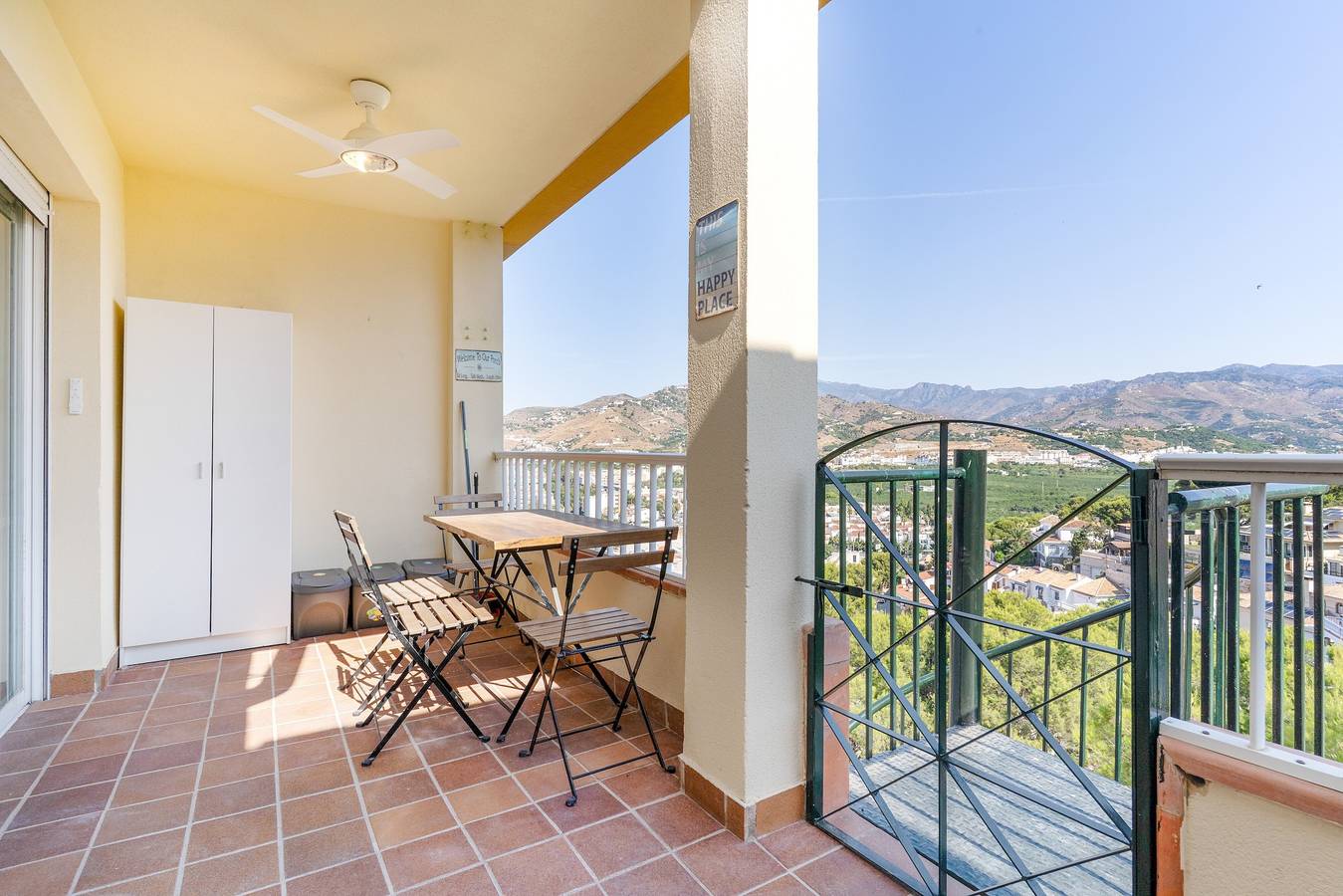 Ferienhaus 'Bellavista Los Pinos' mit Bergblick, privater Terrasse und Wlan in Los Pinos (Almuñecar), Almuñecar