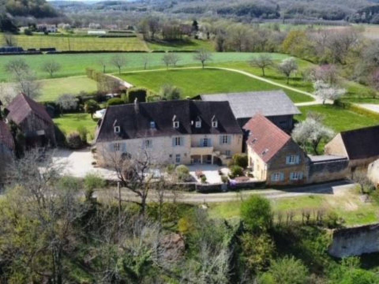 Ehemaliger Bauernhof Le Bonheur in Sainte-Mondane in Sainte-Mondane, Quercy
