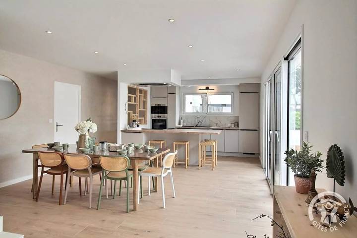 Gîte pour 8 personnes, avec piscine et jardin dans Binic-Étables-sur-Mer - 3