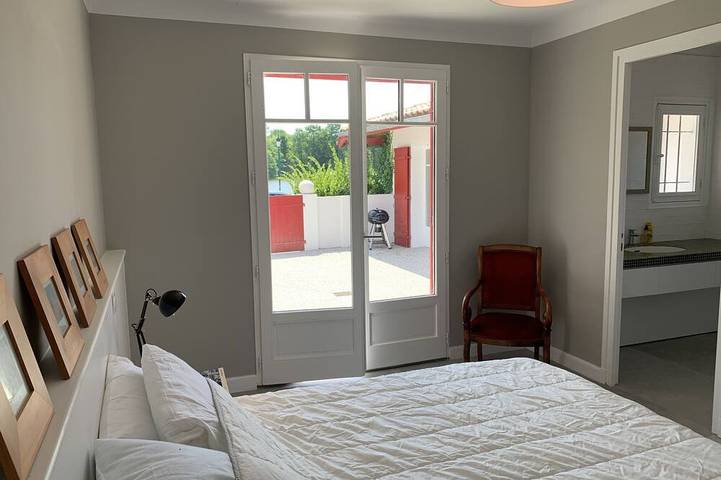 Location de vacances pour 8 personnes, avec piscine et terrasse dans Etang De Soustons - 2