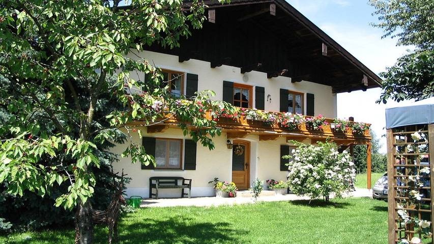 Ferienhaus für 8 Personen in Übersee